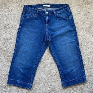 >>Levi’s 545 cropped jeans, size 8